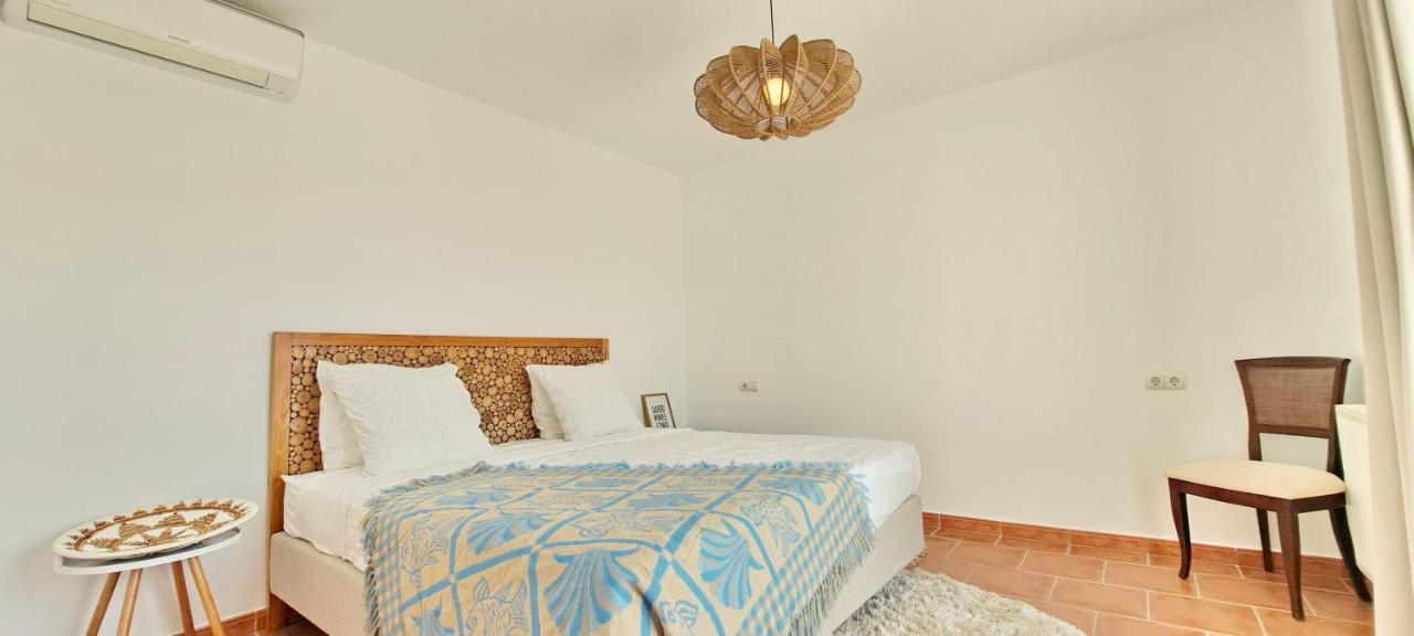 Villa Pequena Joya Solidays Moraira Ngoại thất bức ảnh